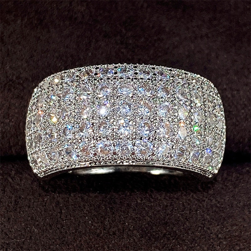 Luxury Female Ring